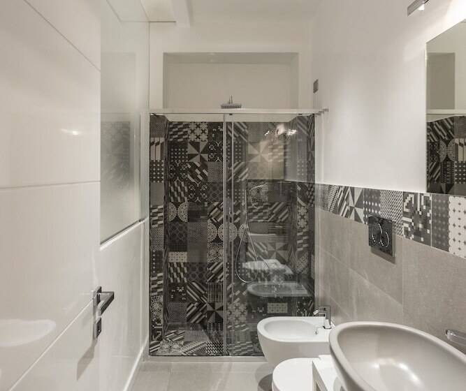 수피리어 룸, Caportigia Boutique