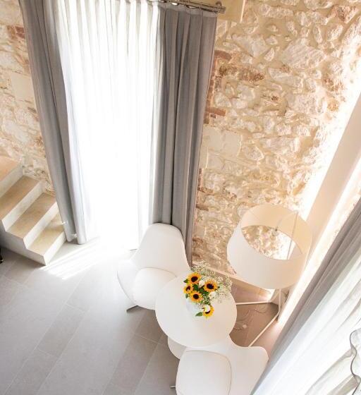 주니어 스위트, Caportigia Boutique