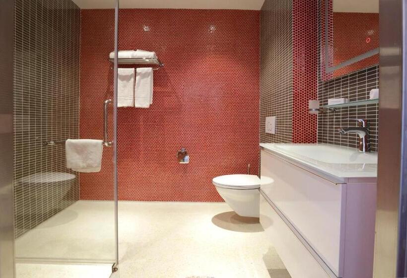 חדר דלוקס עם מרפסת, Chasse