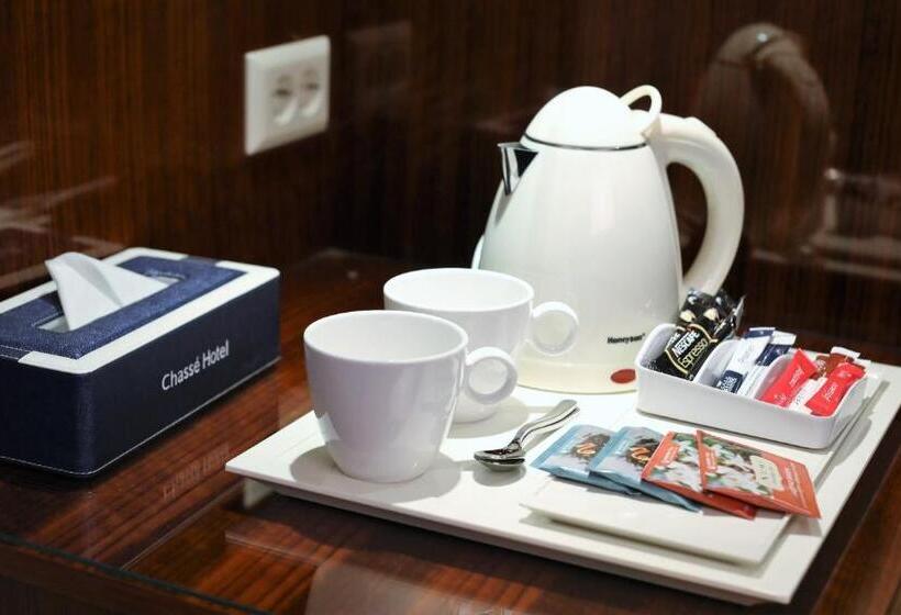 חדר דלוקס, Chasse