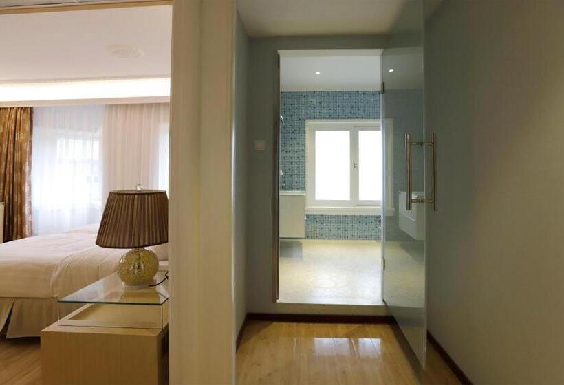 חדר דלוקס, Chasse