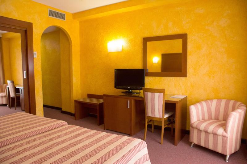 סוויטה דלוקס, Chasse