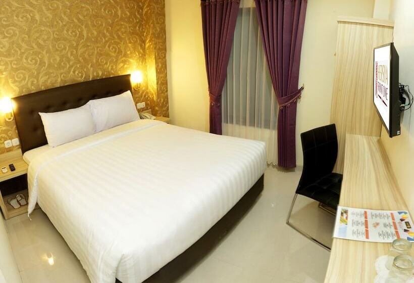 高级大房间, Hersya Front One Inn Surabaya