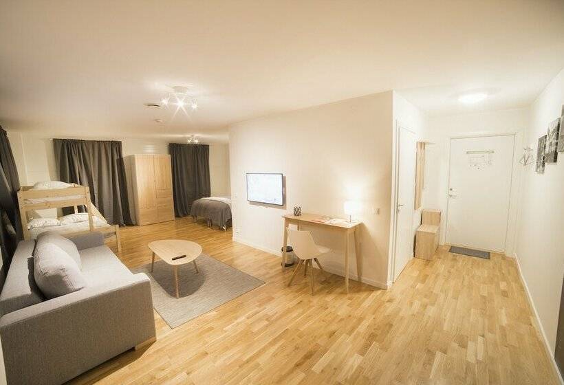 패밀리 룸, L Tunapark