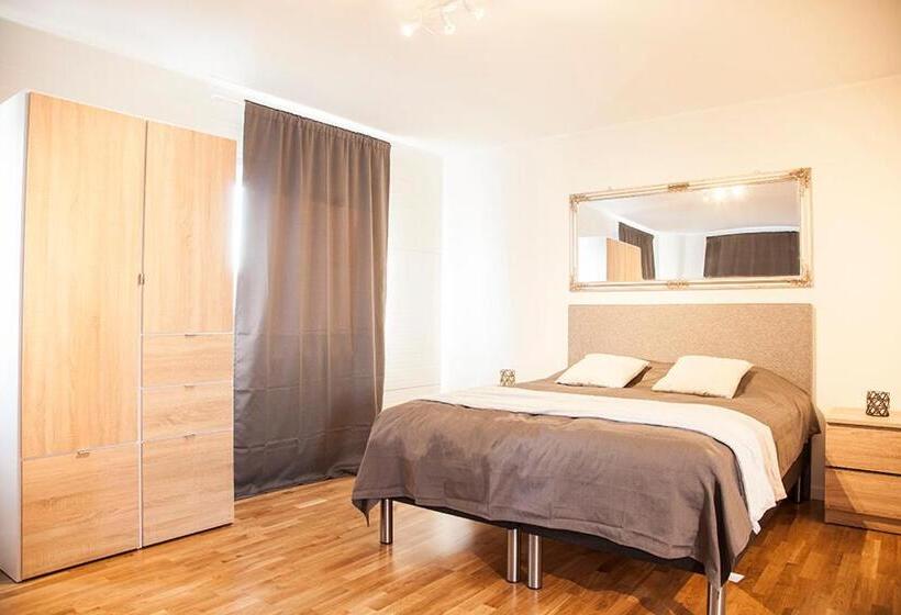 패밀리 룸, L Tunapark