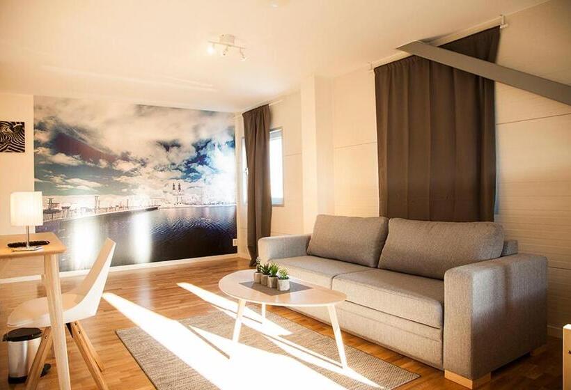 패밀리 룸, L Tunapark