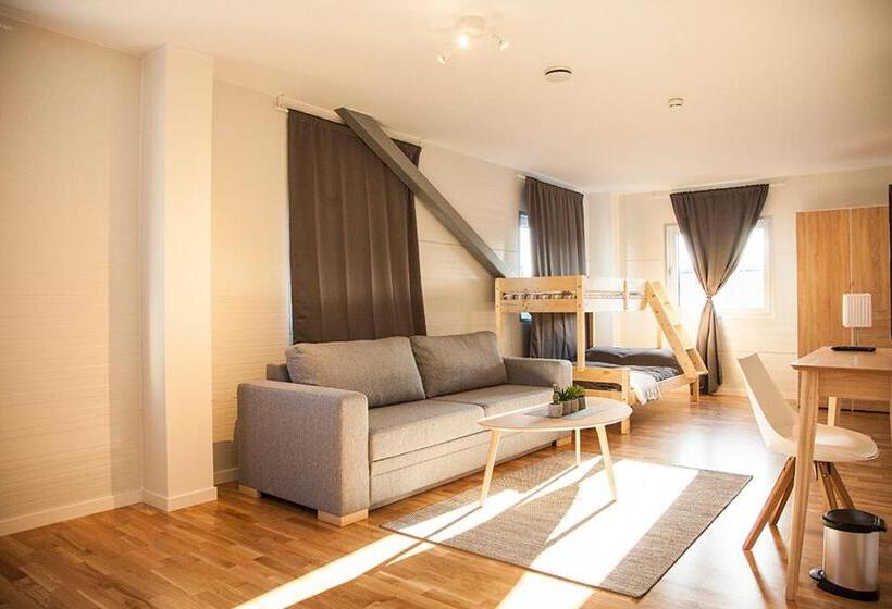 패밀리 룸, L Tunapark