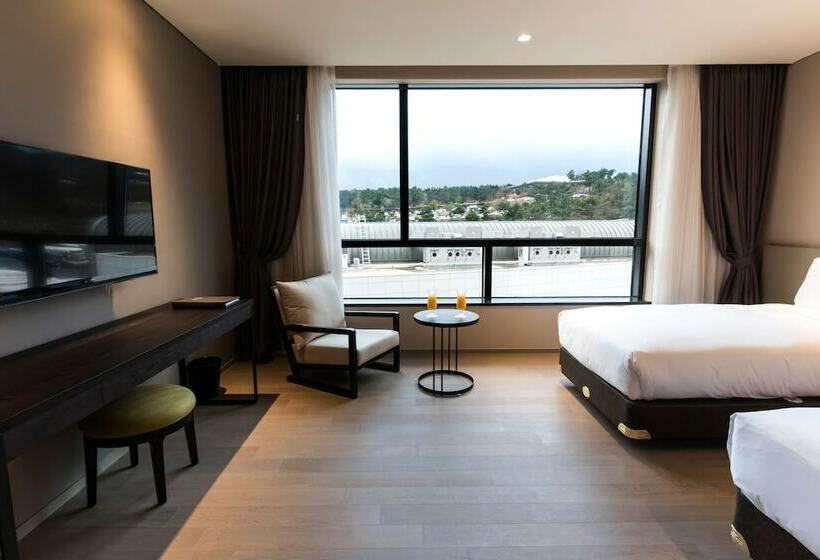 Номер Стандарт, Nanta Jeju