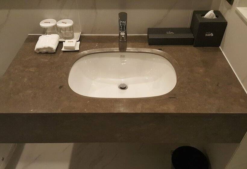 Номер Стандарт, Nanta Jeju