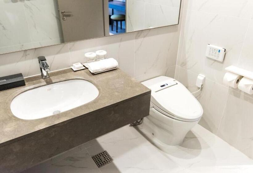 Номер Стандарт, Nanta Jeju