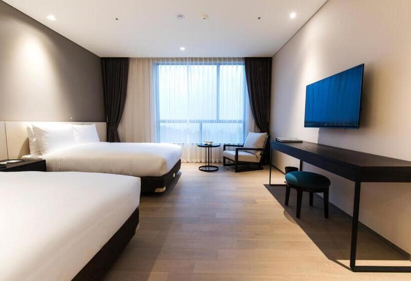 Номер Премиум, Nanta Jeju