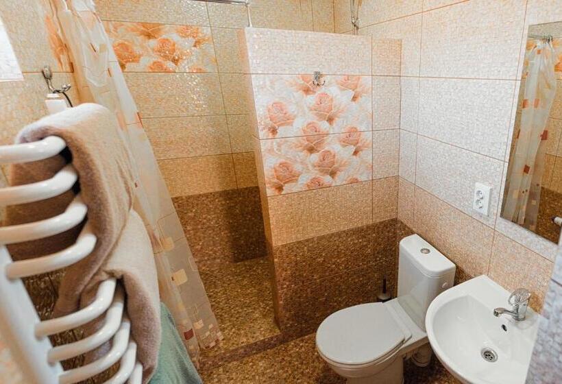 スタンダードトリプルルーム, Samarianka