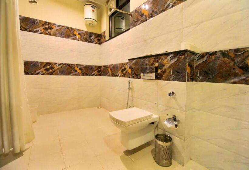 Premium Rum, V One Pride