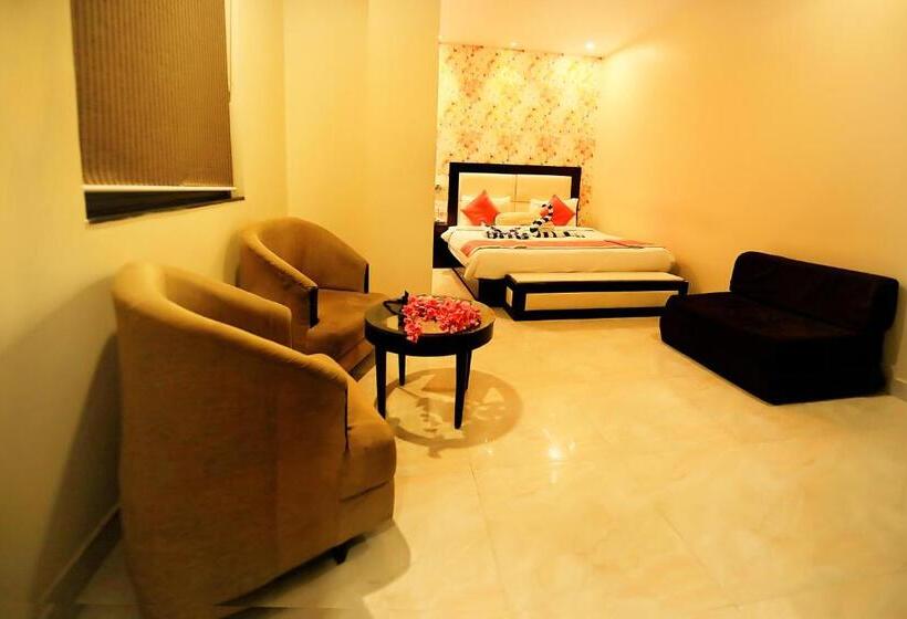 Premium Rum, V One Pride