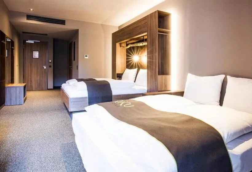 Superior-huone, Riku Hotel Ulm