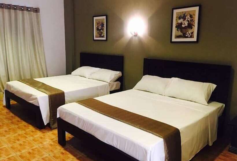 غرفة عائلية, The Charm Bed And Breakfast