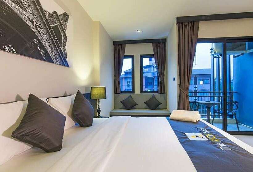 스탠다드 룸, The Rich Sotel