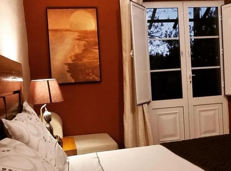 اتاق استاندارد, Monte Santa Catarina