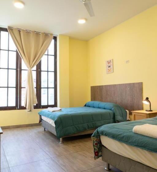 اتاق استاندارد با سرویس بهداشتی مشترک, Desert Nights Hostel