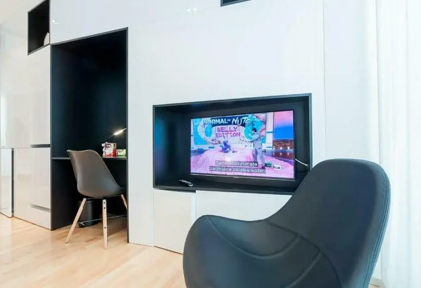 デラックスルーム, Unique Rooms