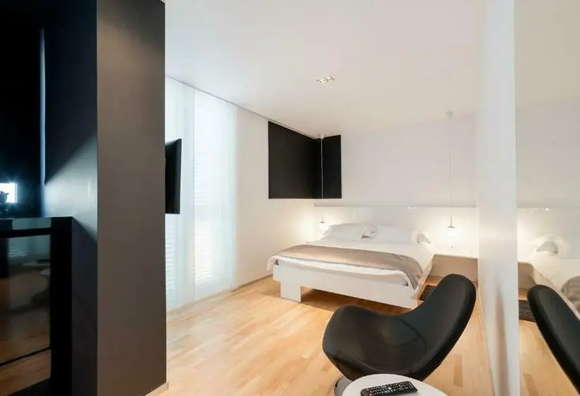 デラックスルーム, Unique Rooms