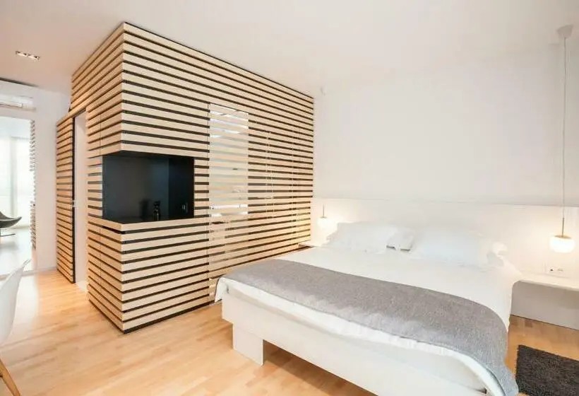 デラックスルーム, Unique Rooms