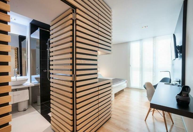 デラックスルーム, Unique Rooms