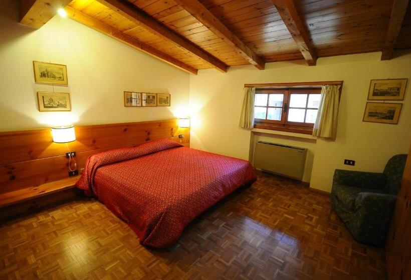 Habitació Estàndard, 2 Camini