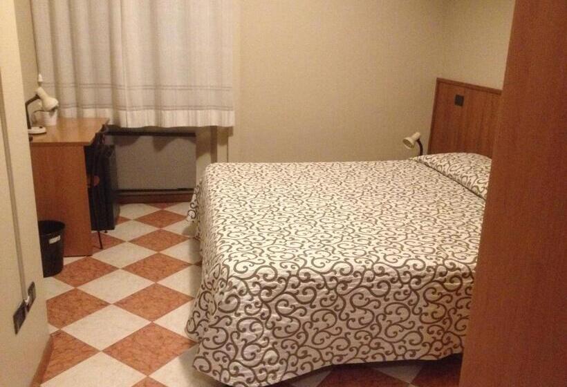 Номер Стандарт, Daina