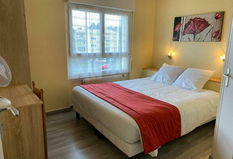 غرفة قياسية, De Bretagne