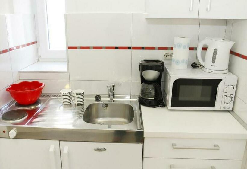 غرفة قياسية, Rooms By The Sea Split   6973