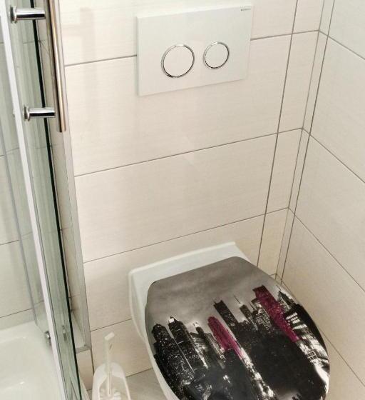 غرفة قياسية, Rooms By The Sea Split   6973