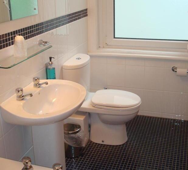 חדר סטנדרט יחיד, The Hydro