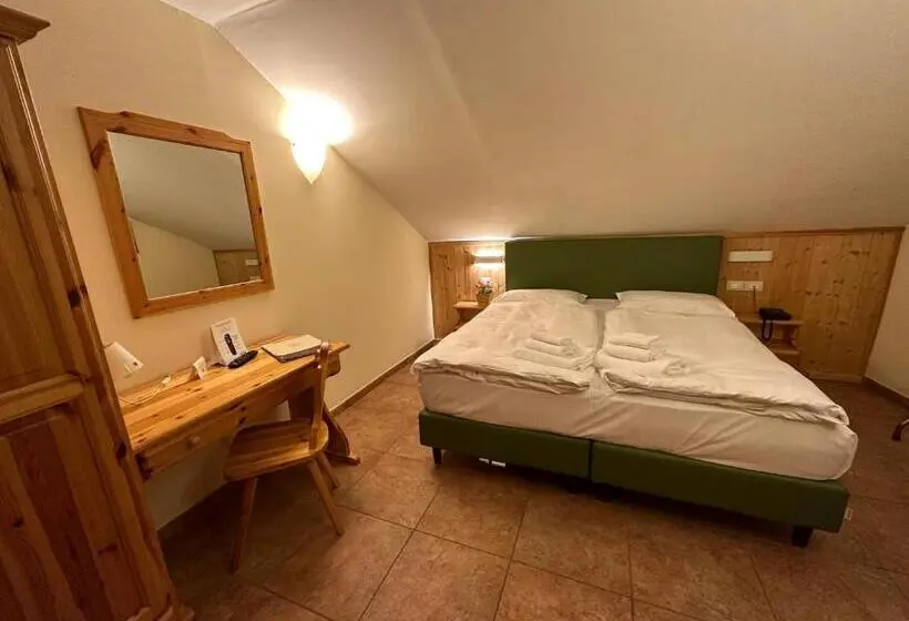 Deluxe Familienzimmer, Trieste