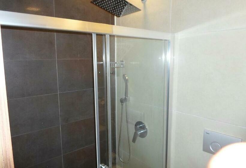 Appartamento 2 Camere da Letto, Lighthouse Natalia Aparts