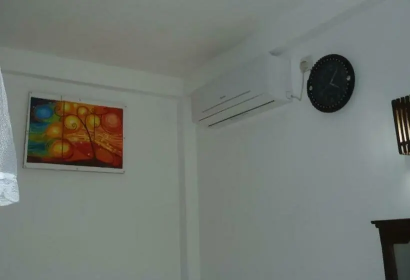Standard-huone, New Jaya Villa