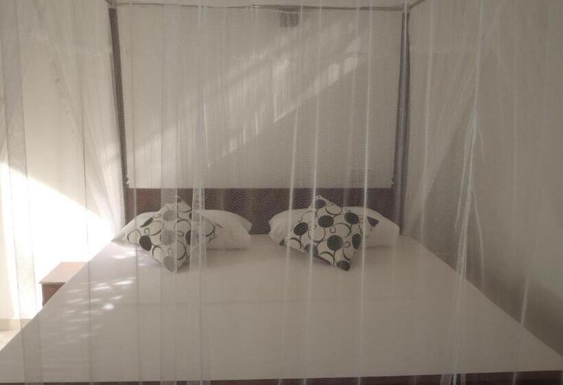 디럭스 룸, New Jaya Villa