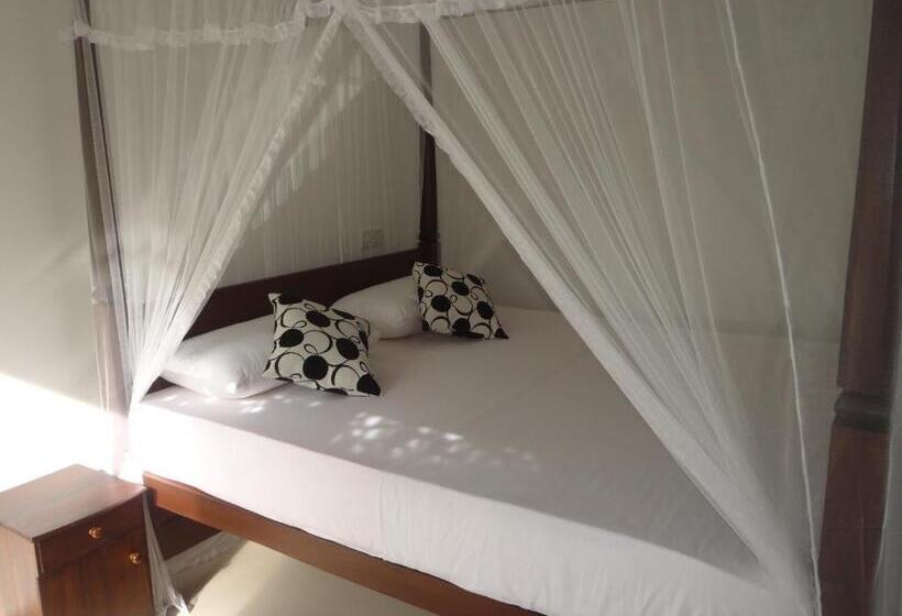 디럭스 룸, New Jaya Villa