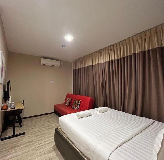 سوییت لوکس, Ada Hotel & Apartment
