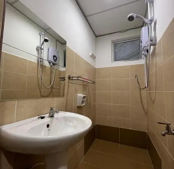 اتاق استاندارد سه نفره, Ada Hotel & Apartment