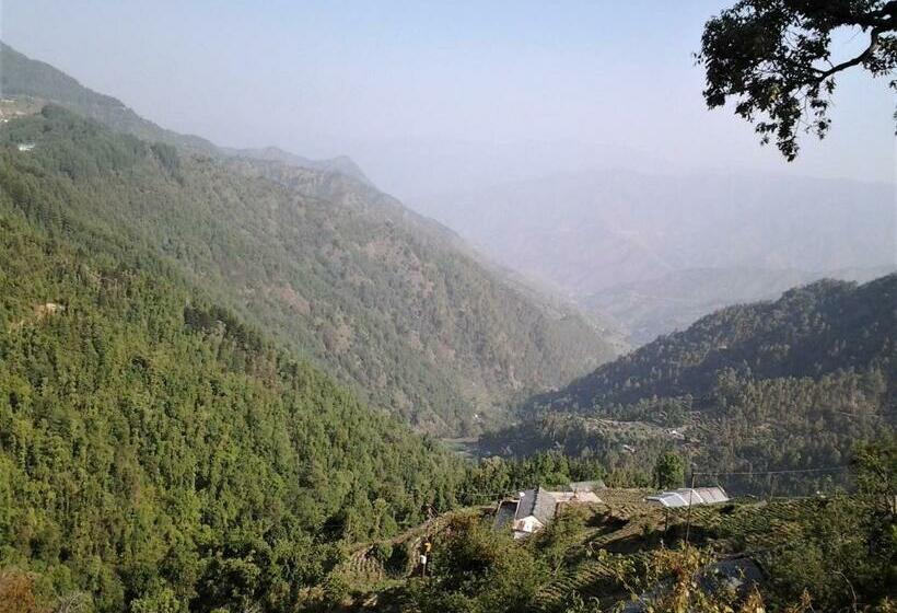 Pokój Deluxe z Balkonem, Chanakya Resort