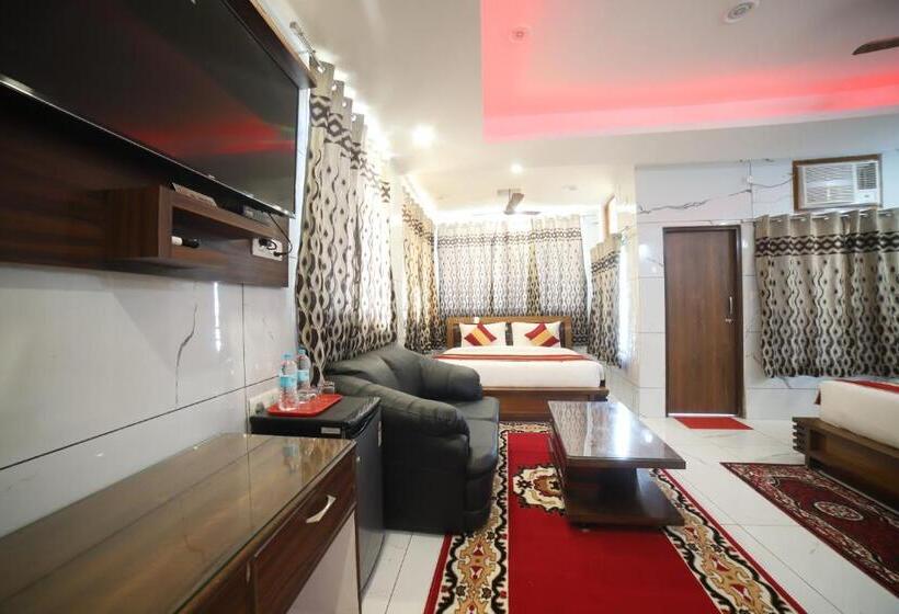 Suite Widok Góry, Chanakya Resort