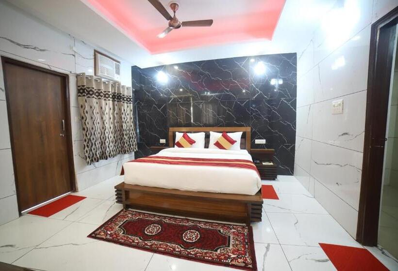 Suite Widok Góry, Chanakya Resort