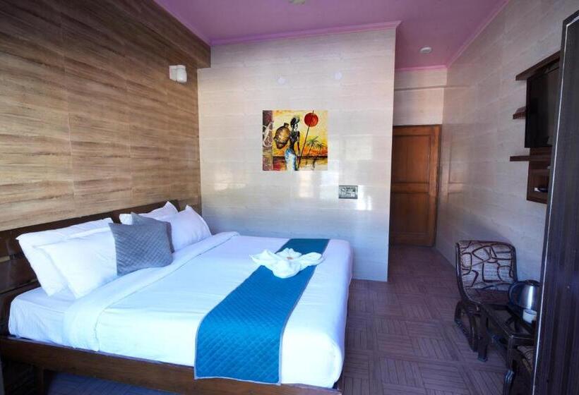 Pokój Deluxe z Balkonem, Chanakya Resort