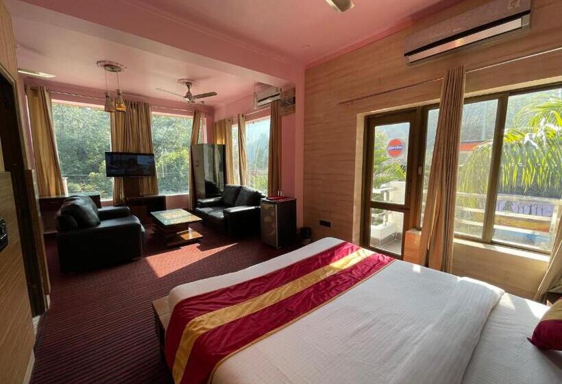 Suite Widok Góry, Chanakya Resort