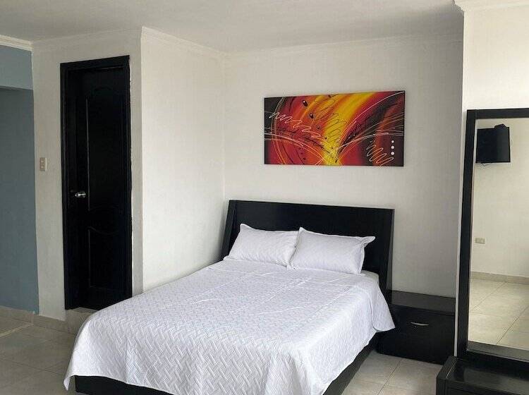 Superior-Zimmer, Estefanía Princess 84