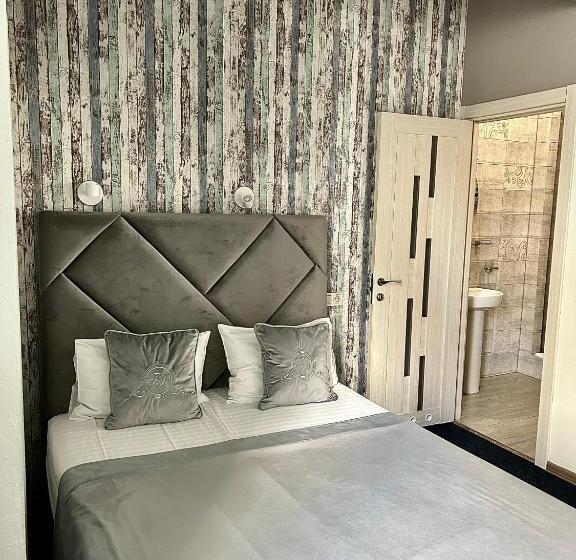 اتاق استاندارد, Family Residence Boutique