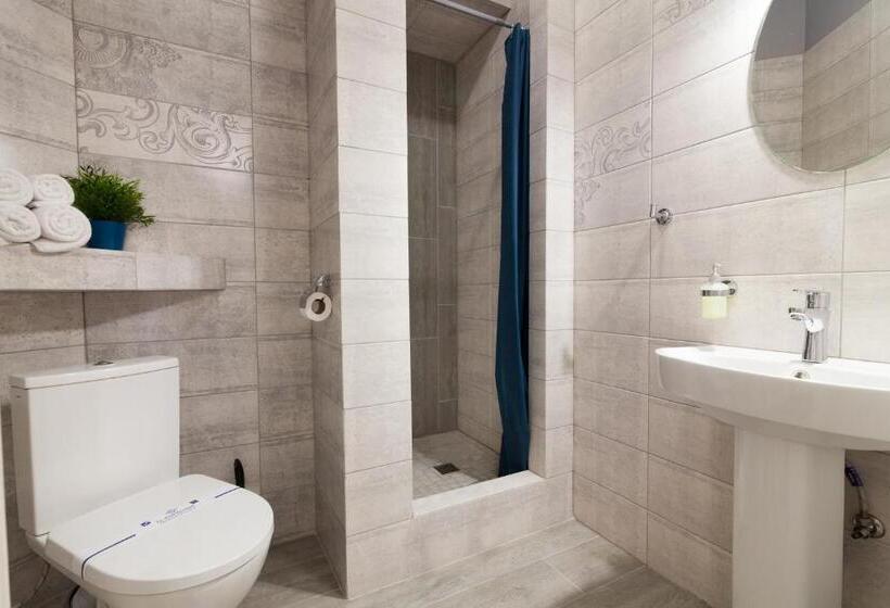 اتاق لوکس, Family Residence Boutique