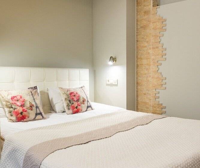 اتاق استاندارد, Family Residence Boutique