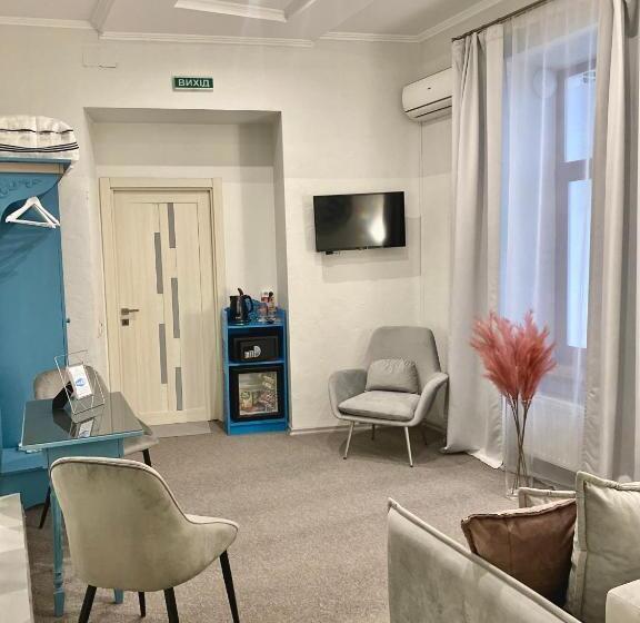 سوییت جونیور, Family Residence Boutique